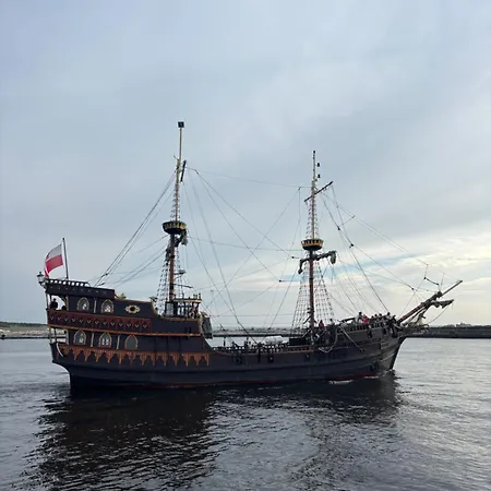 Bursztyn Lägenhet Darlowko